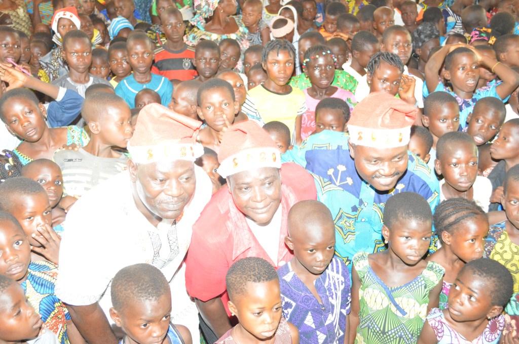 Noël à Bantè : Tous en fête avec nos enfants
